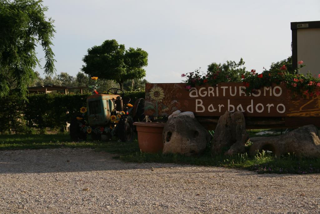 Agriturismo Barbadoro San Vincenzo Luaran gambar